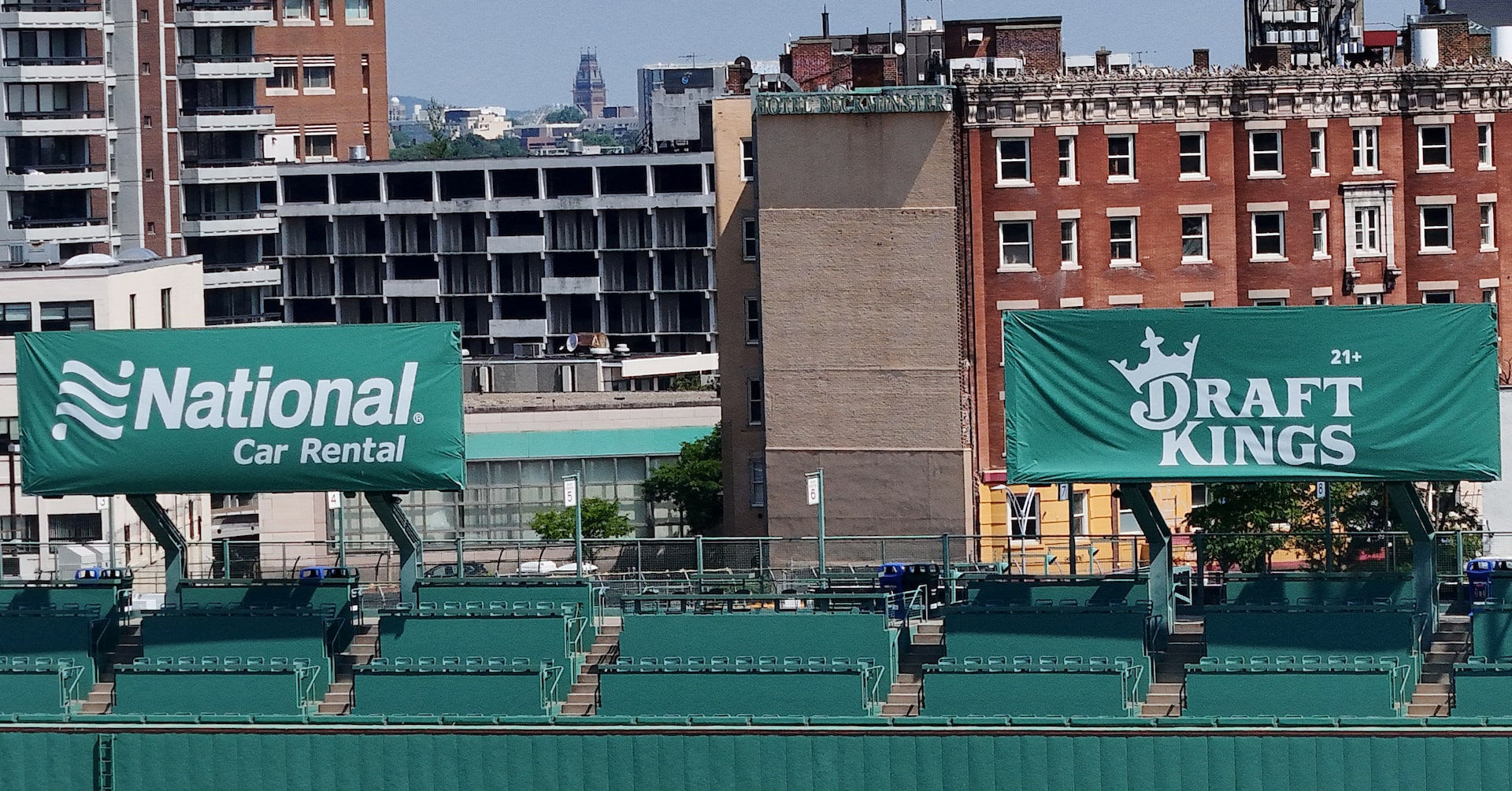 ESPN Bet splits with Penn, announces DraftKings partnership