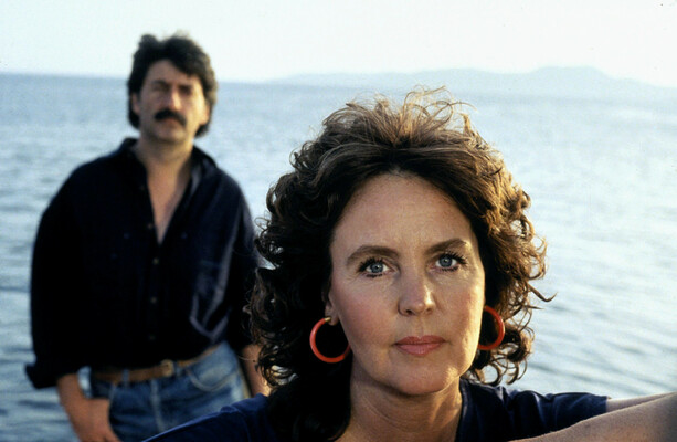 Shirley Valentine actress Pauline Collins dies aged 85