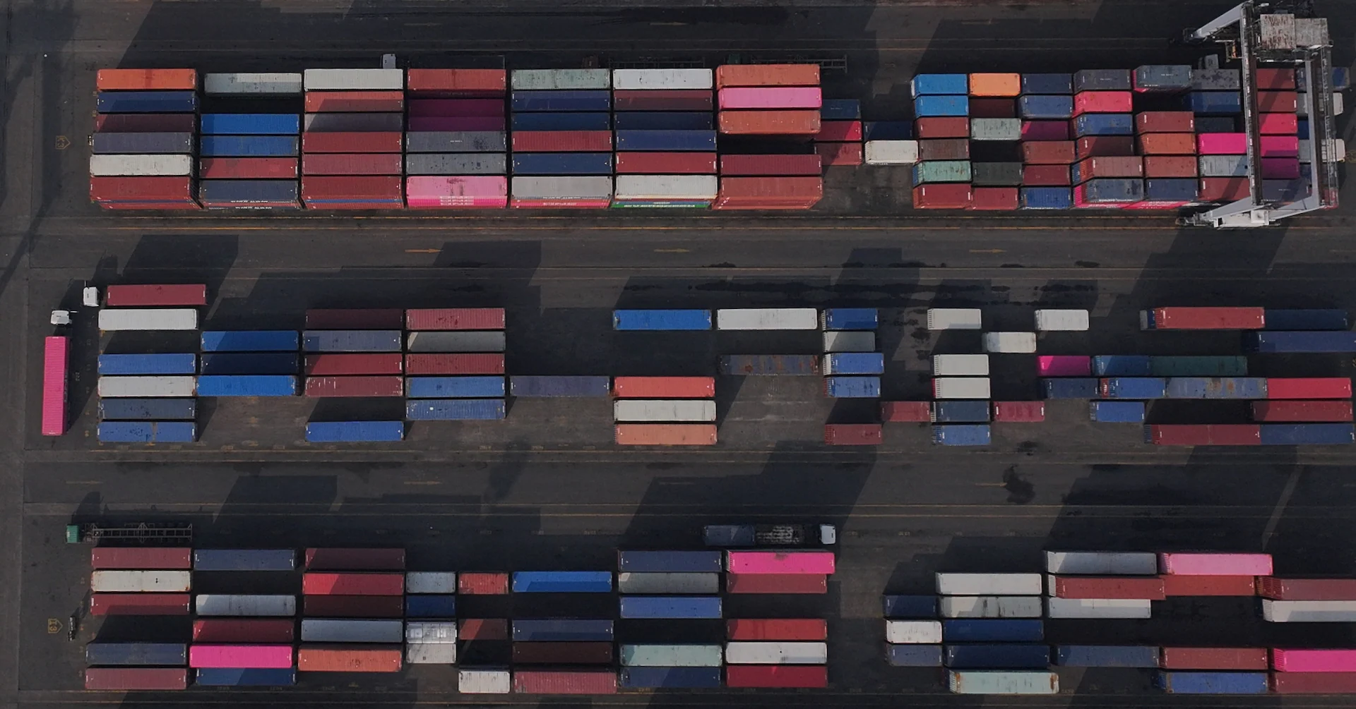 Logistics firm Expeditors posts upbeat results as tariff turmoil boosts brokerage demand - Reuters