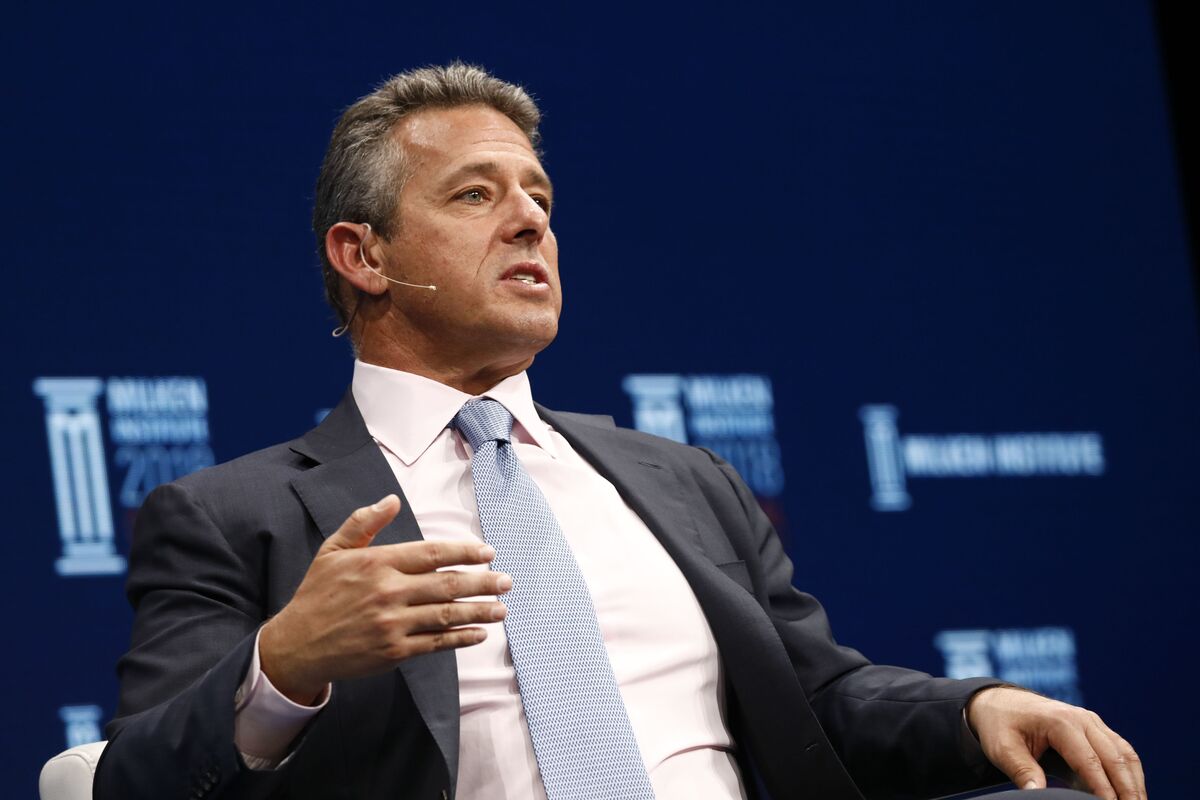 Mamdani Critic Sandler Says He’ll Keep Hedge Fund in NYC for Now