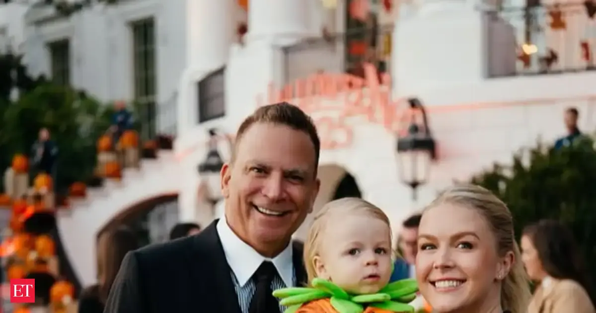 Karoline Leavitt trolled for airbrushing her 59-yr old husband’s photo to make him look younger; Halloween photo with husband Nicholas Riccio gets ‘that your dad?’ comment