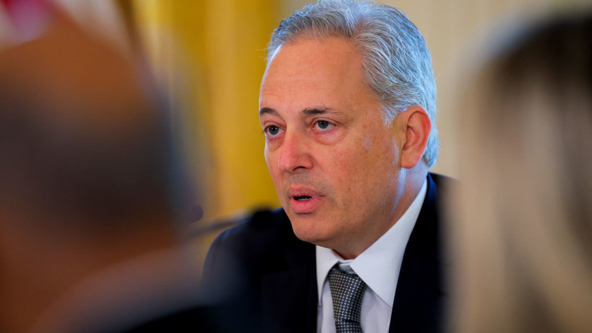 'No federal bailout for AI'