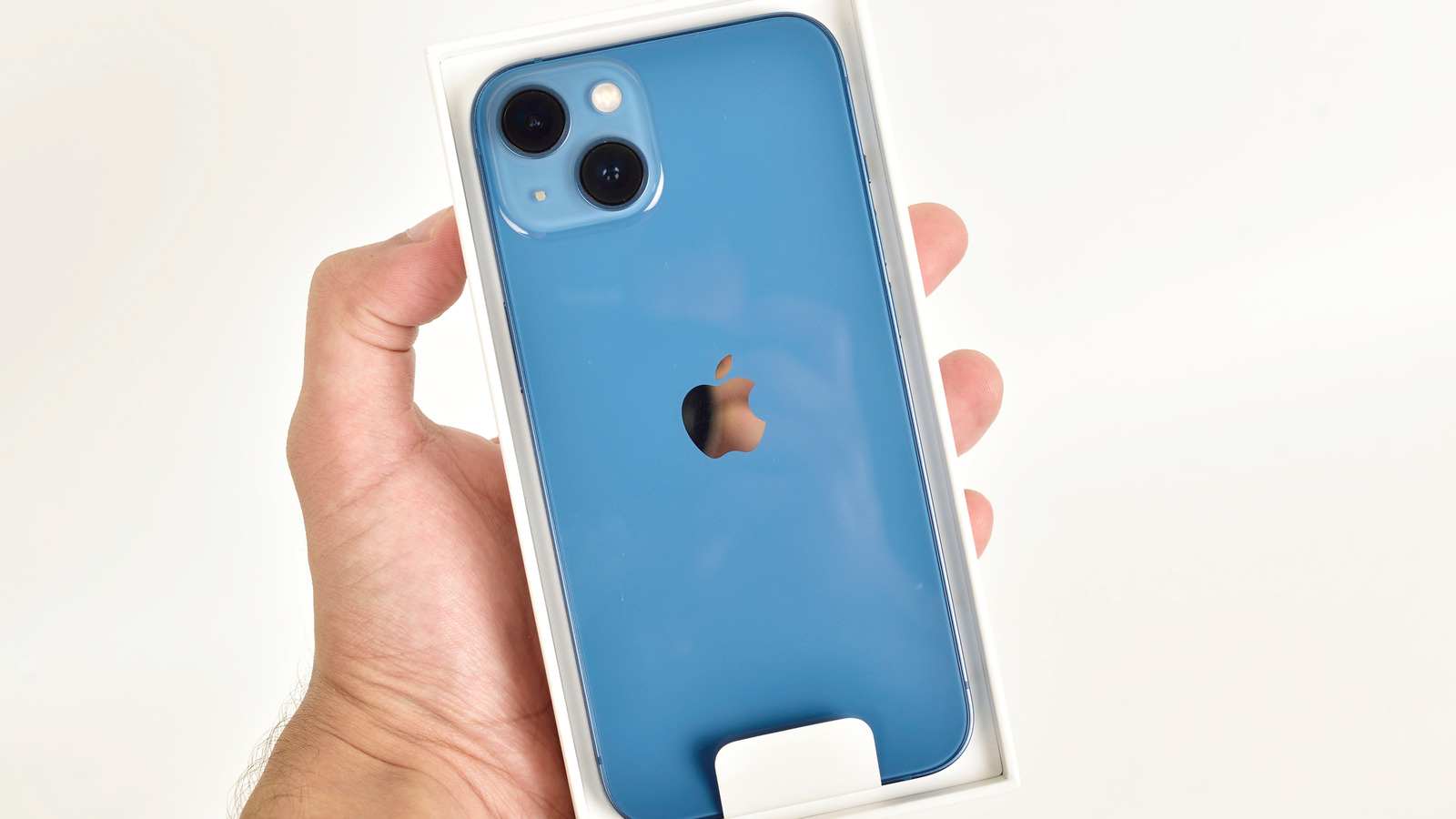 5 Important Details To Check Before Buying A Refurbished Phone