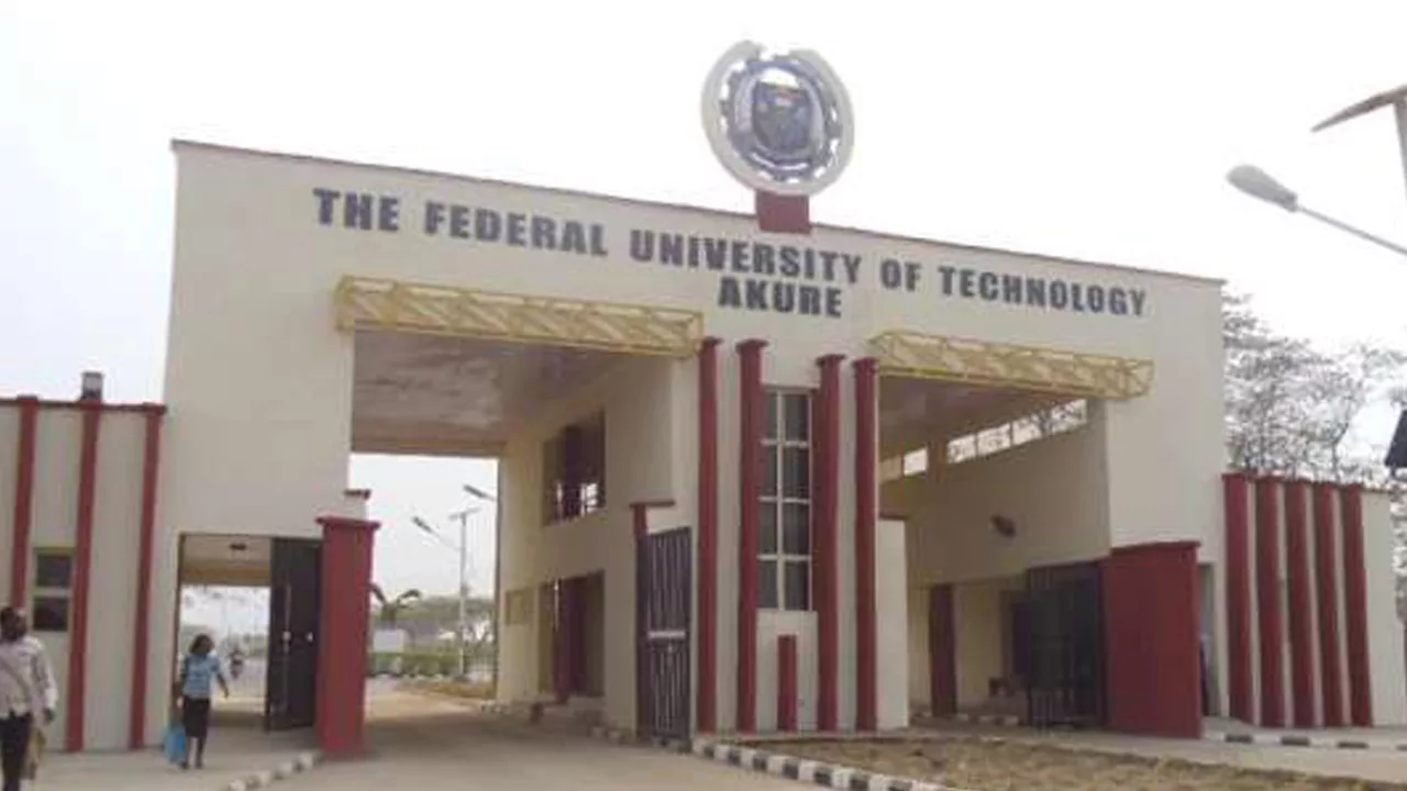 240 FUTA Students Bag First Class