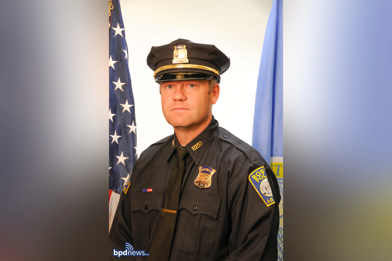 Boston police mourn death of decorated detective after 6-year cancer battle