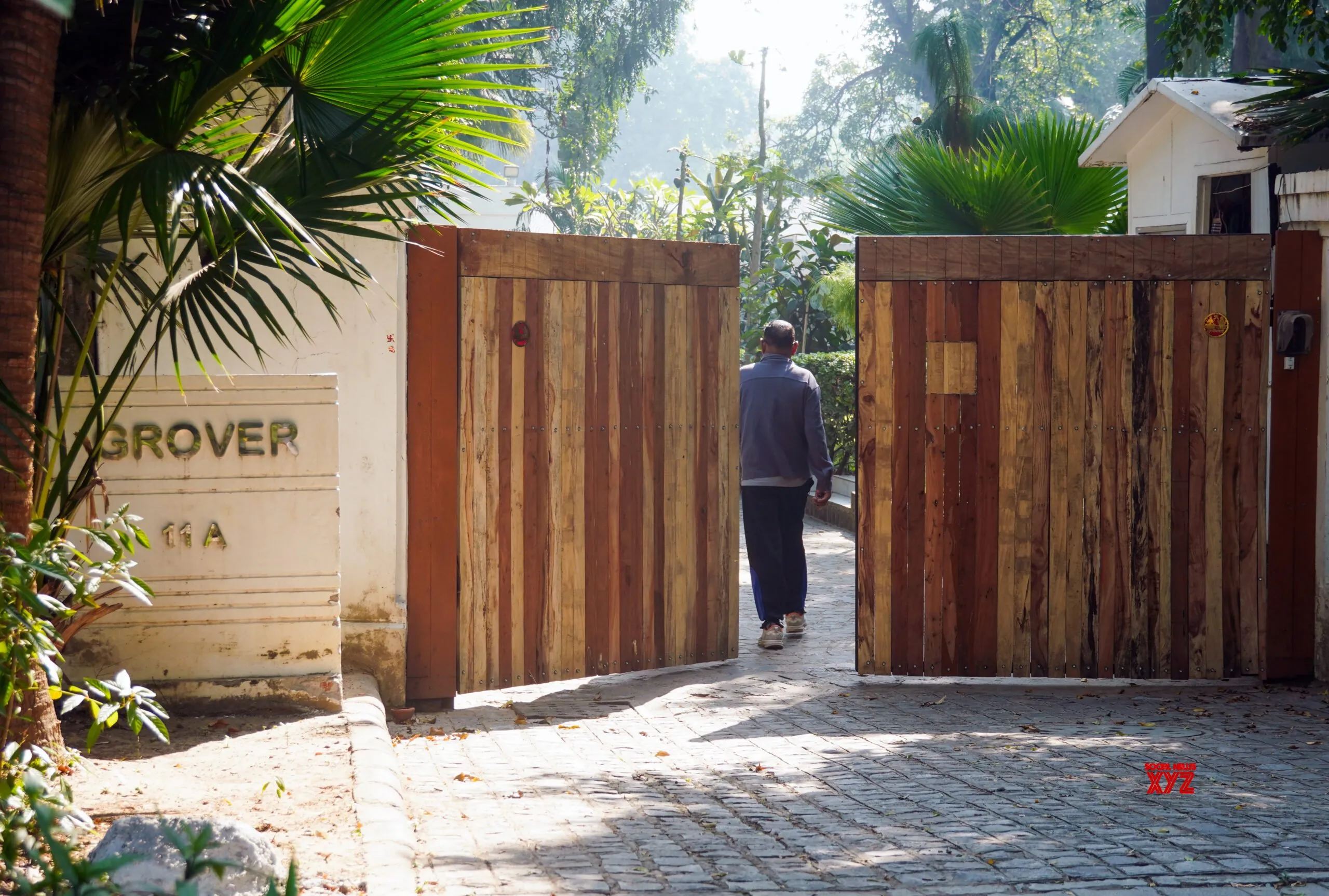 New Delhi: ED Conducts Searches in Hawala Case #Gallery