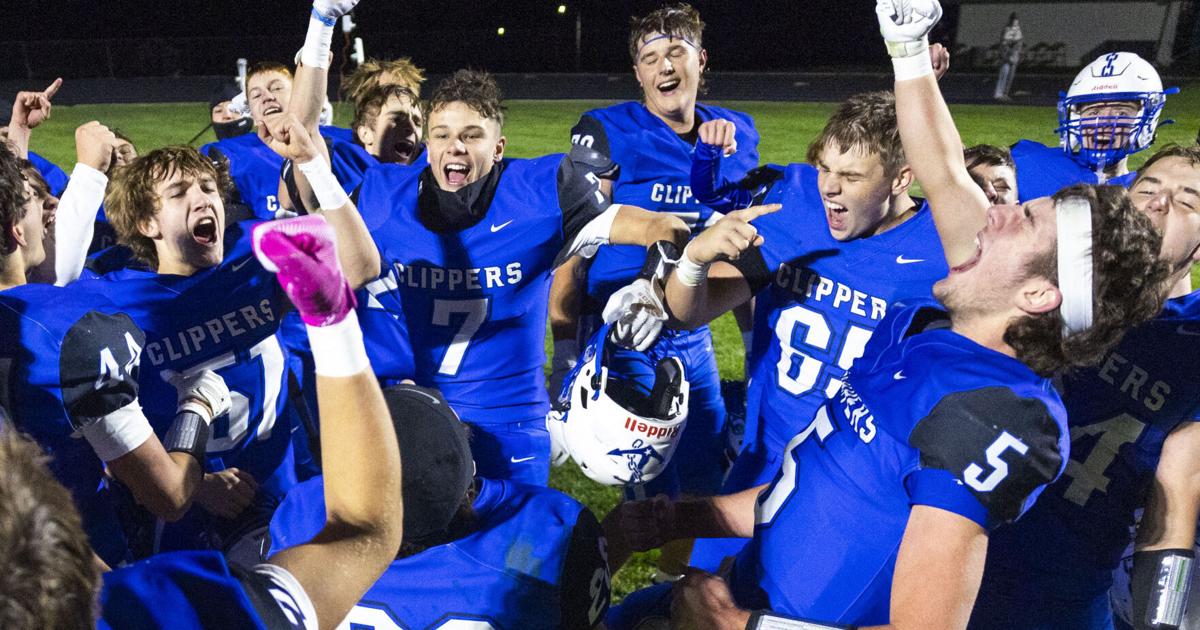 Lincoln and area high schools quarterfinal playoff preview: Two-Minute Drill