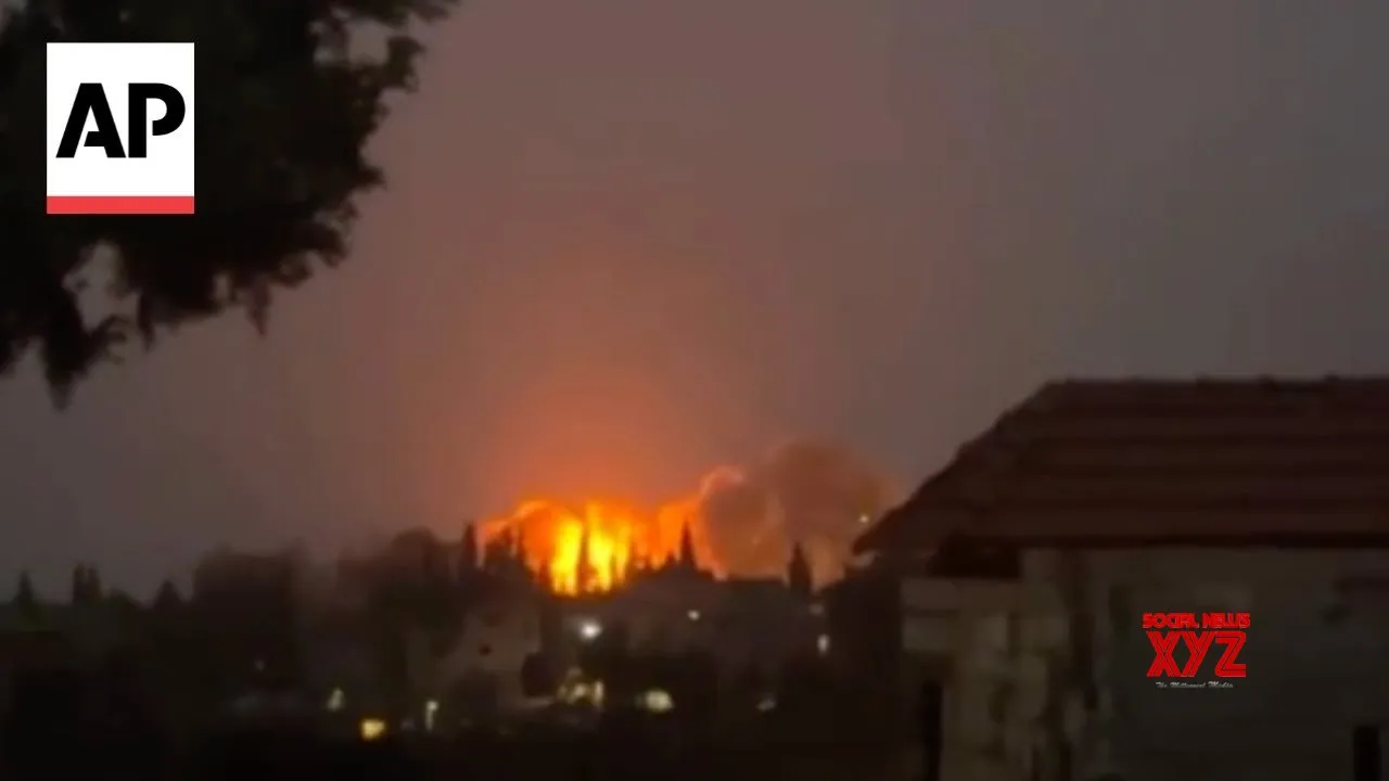 Video shows Israel striking towns in southern Lebanon (Video)