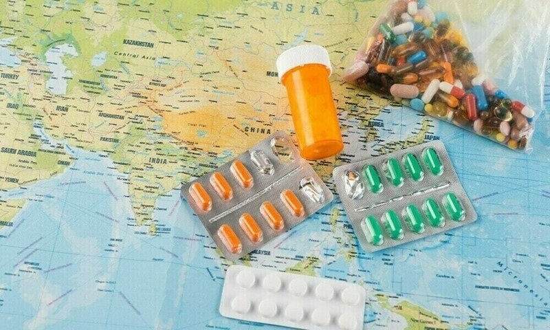 Aurangzeb lauds 34pc growth in pharma exports