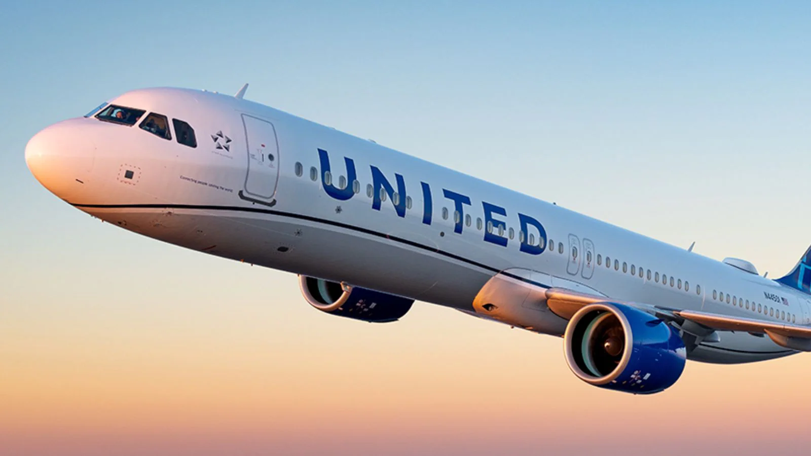 United Airlines Cancels Hundreds Of Flights Amid US Government Shutdown, Cites FAA Restrictions