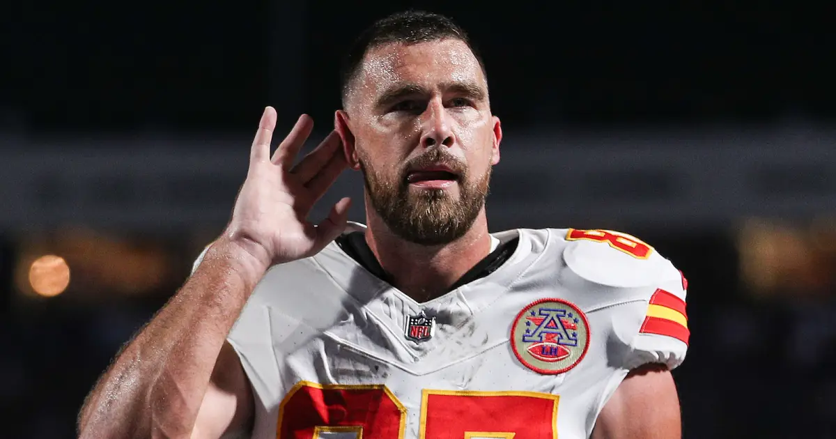 Travis Kelce Responds After Testy Interaction With Bills Fans in Buffalo