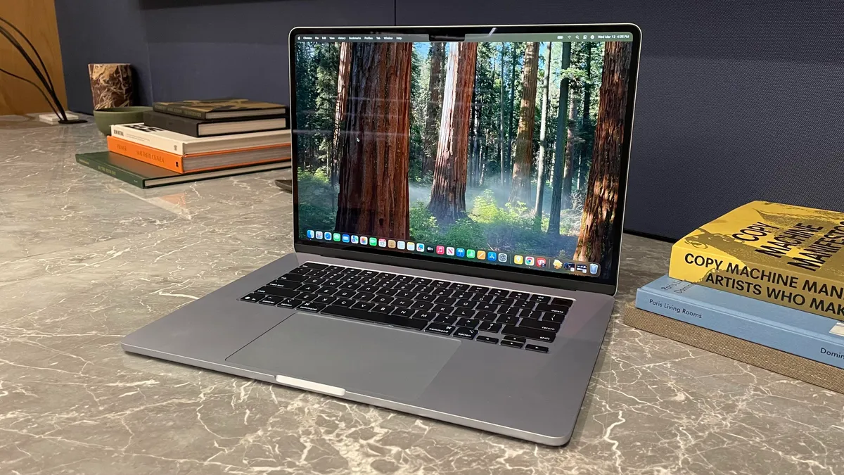I'm a Windows user, but the MacBook Air M4 could be my new main driver at this price