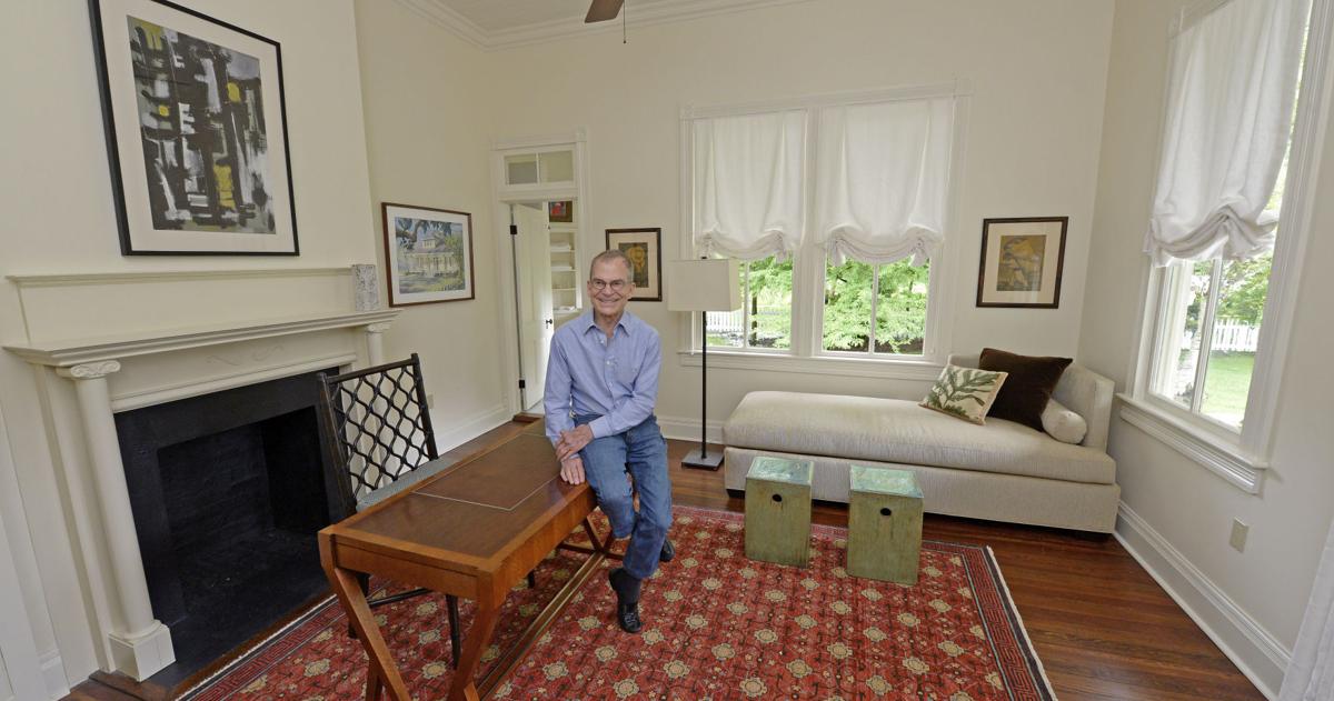 Baton Rouge remembers arts patron Cary Saurage