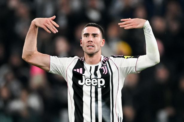 Man United transfer news LIVE - Elliot Anderson move, Dusan Vlahovic race, Marc Guehi 'talks'