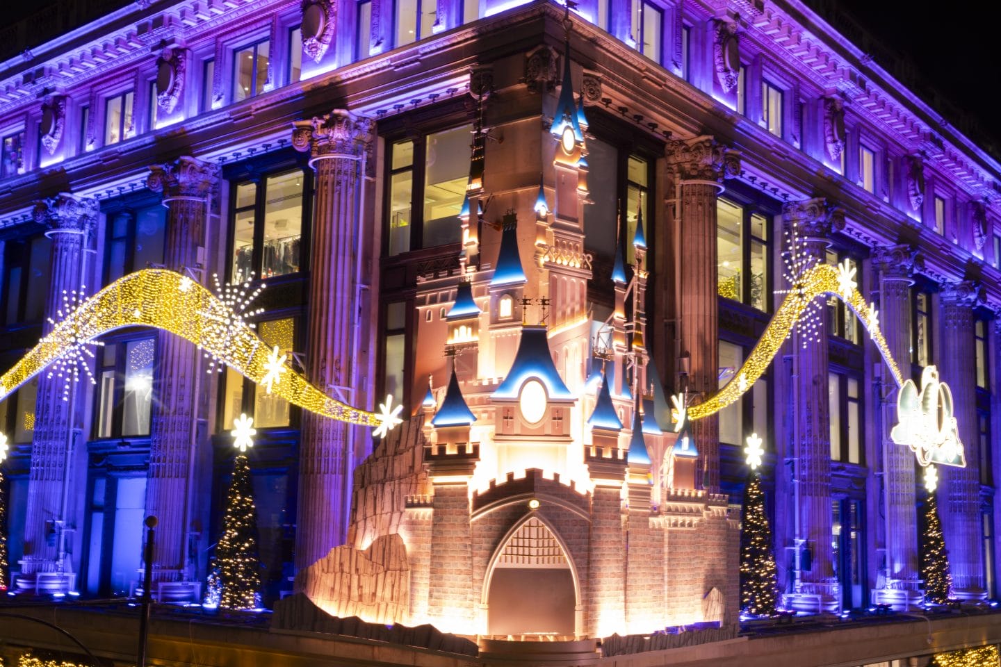 Disney & Selfridges Unveil Disneyland Paris Castle, Nighttime Show