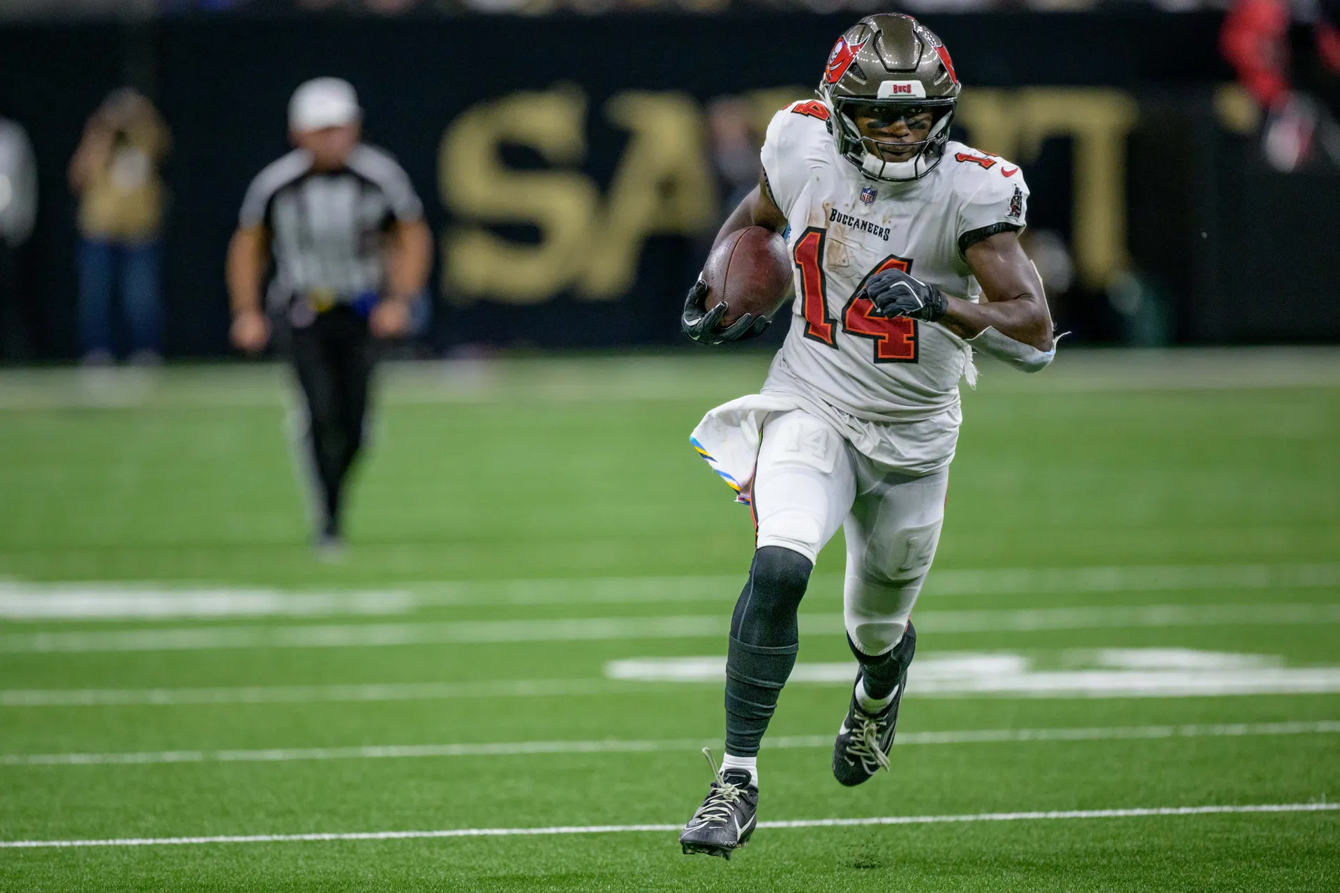 Chris Godwin injury update: Should fantasy managers be concerned about Bucs WR ahead of Week 10 Fantasy Football