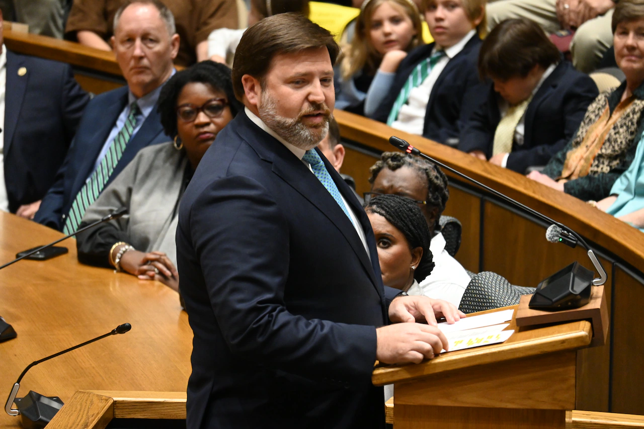 Newly elected mayors vow to continue fight over Alabama’s online sales tax