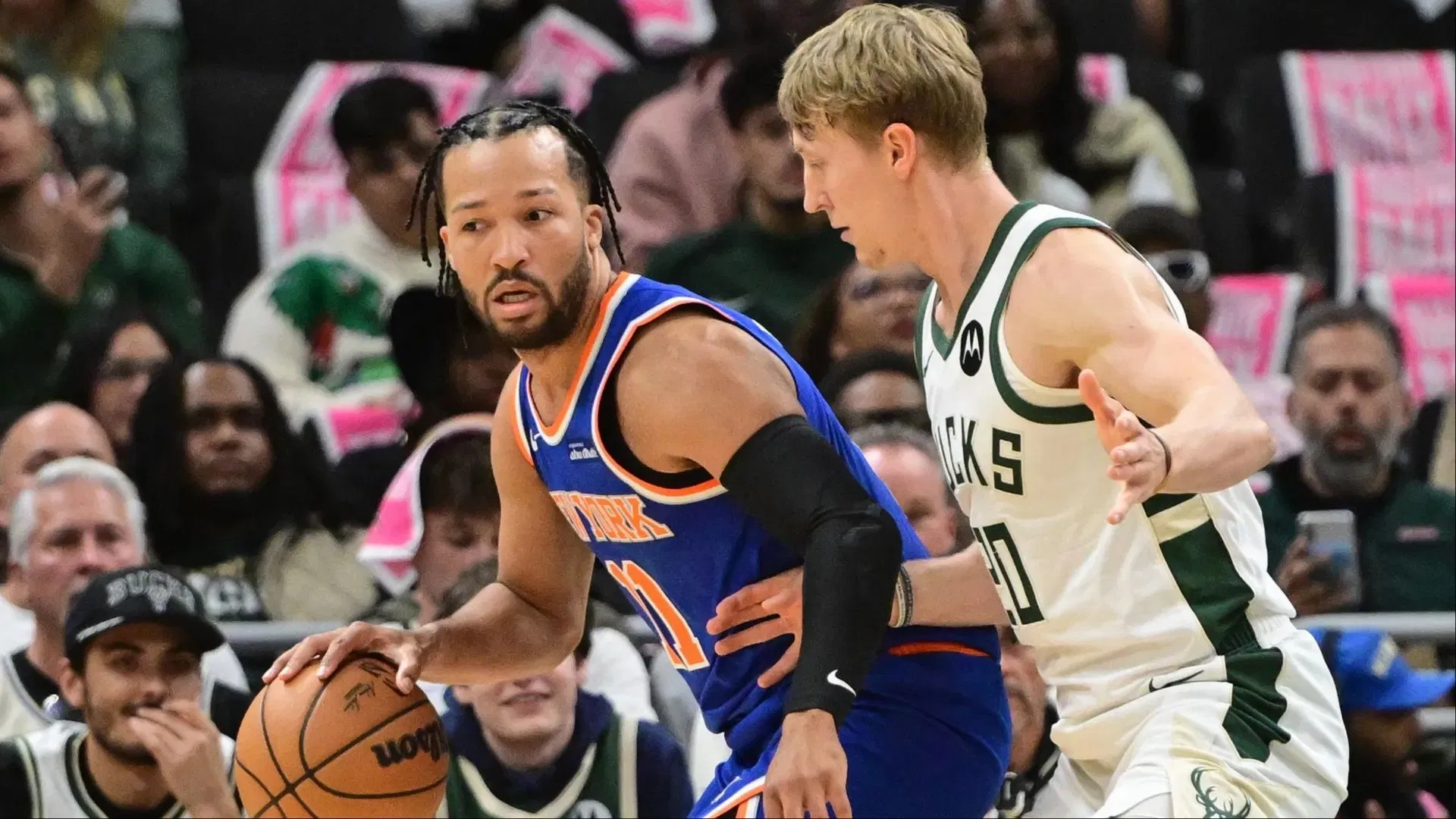 Please Never Let NBA go to TNT - Fans Elated as NBC Picks a Page Out of Sunday Night Football's Player Intro's Book for Knicks-Bucks