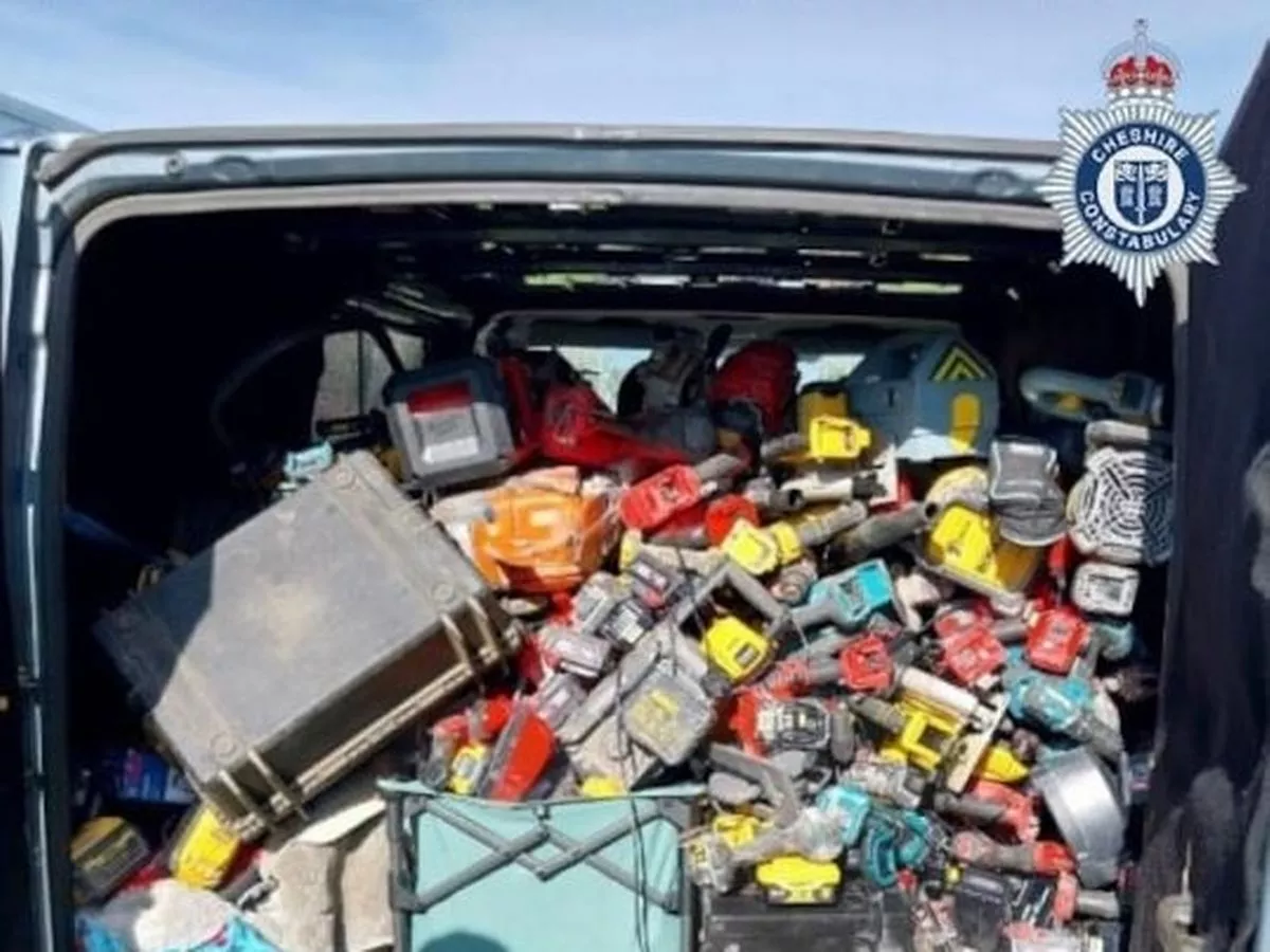 They thought they'd be free to eat Subway sandwiches, but a discarded water bottle had other ideas