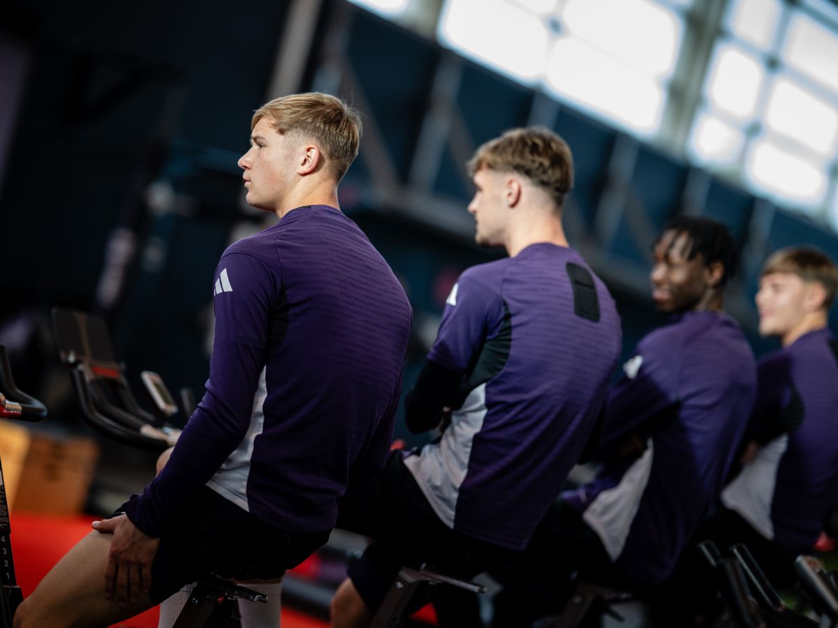 Three things spotted in Manchester United training including injury latest