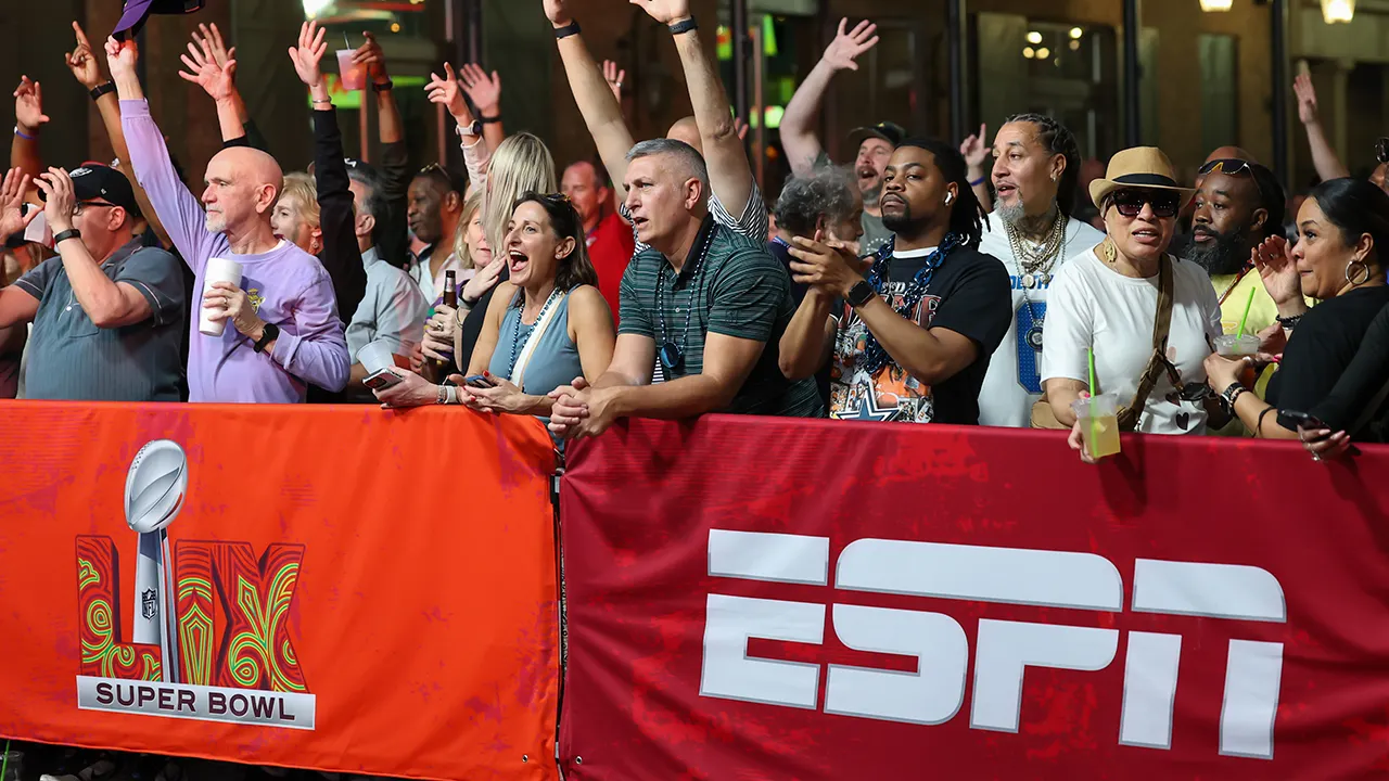 ESPN partners with DraftKings after ending PENN Entertainment deal