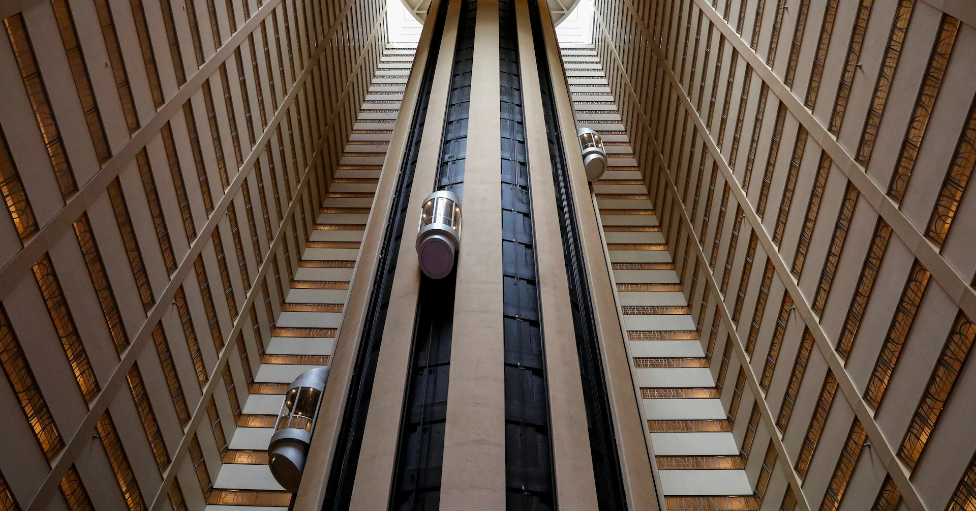 Marriott reports higher quarterly profit, helped by upscale portfolio - Reuters