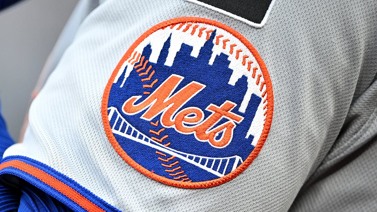 Lorinda de Roulet, female baseball pioneer and former president of the Mets, dies age 95