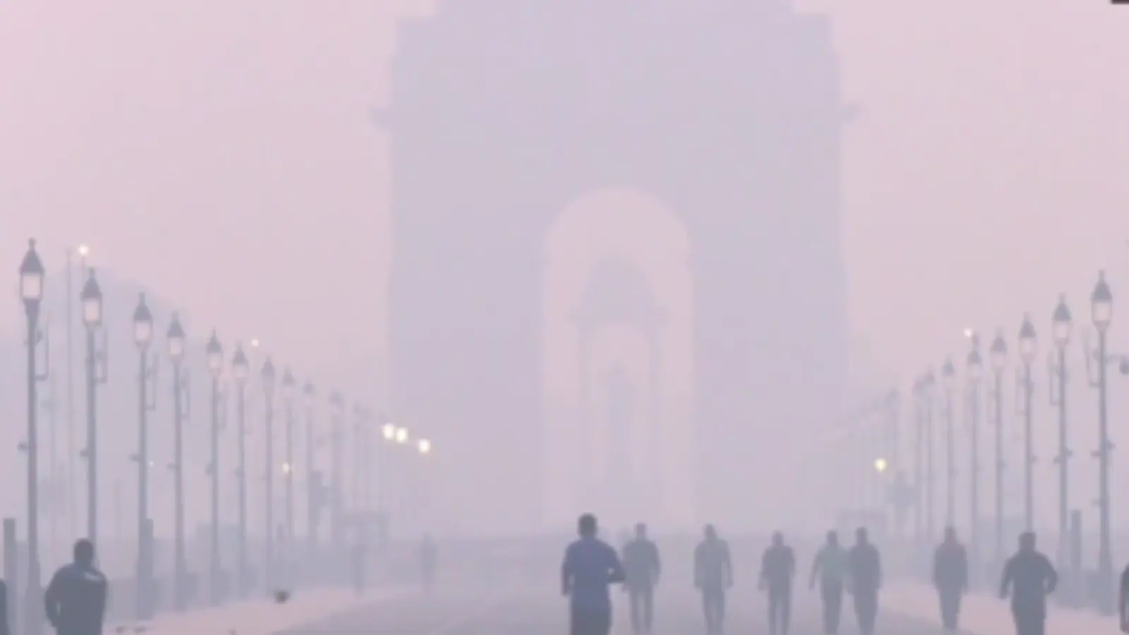 North India Smothered In Smog As Delhi, Ghaziabad, Noida Lead Worst 10 AQI Spots