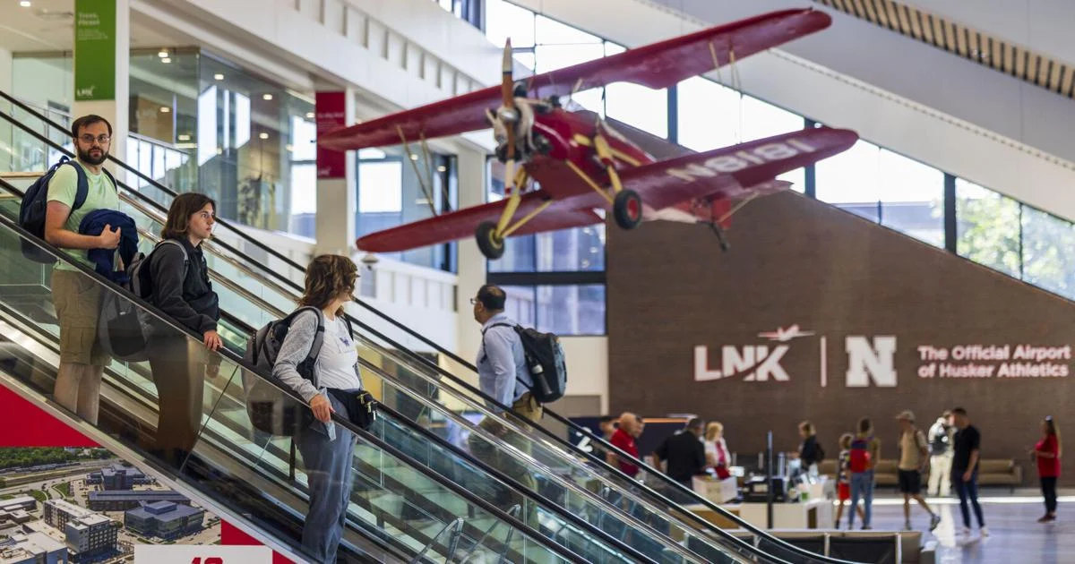 Are flights canceled in Lincoln, Omaha because of shutdown?