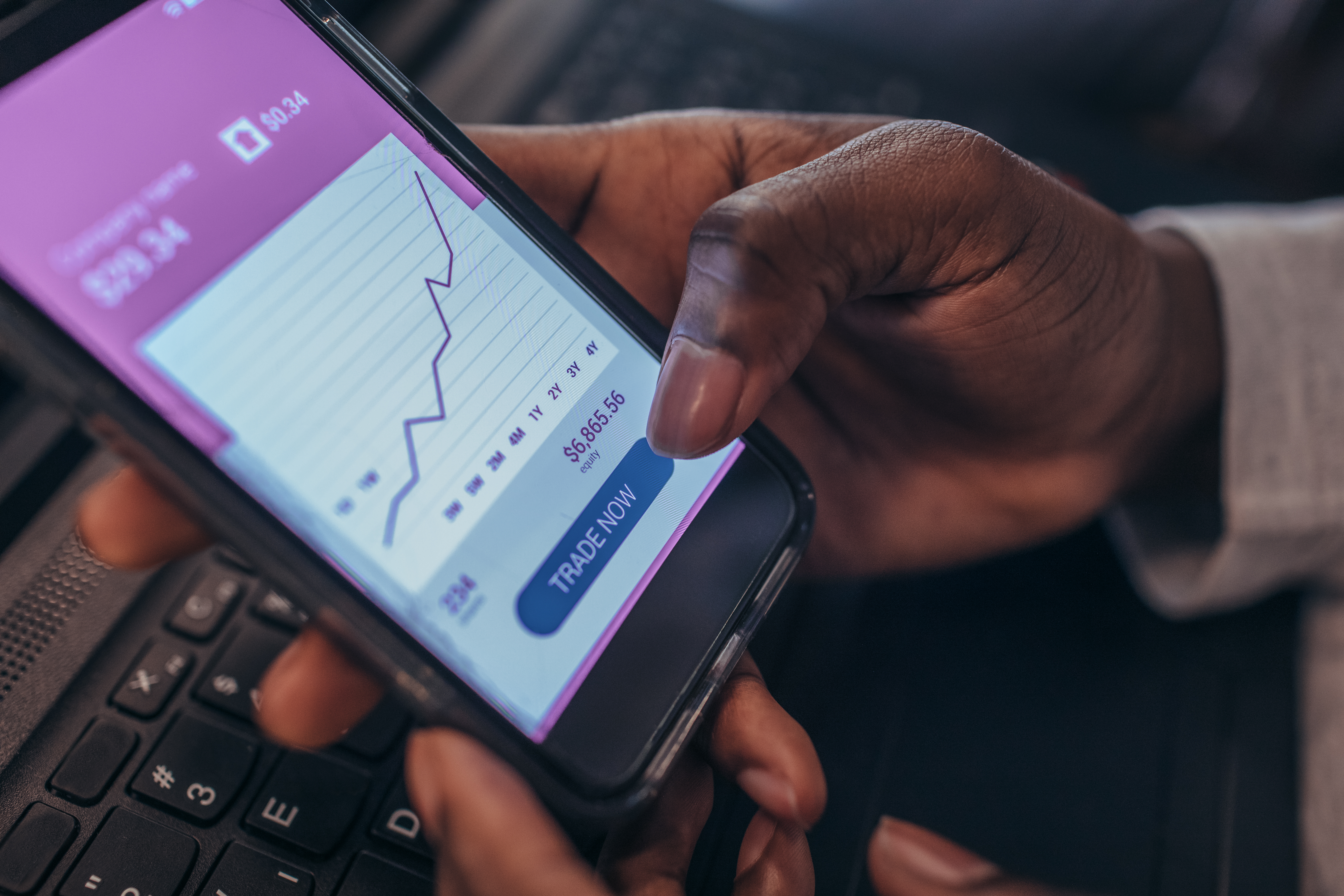 Robinhood Is Quietly Building a Fintech Ecosystem for the Next Generation