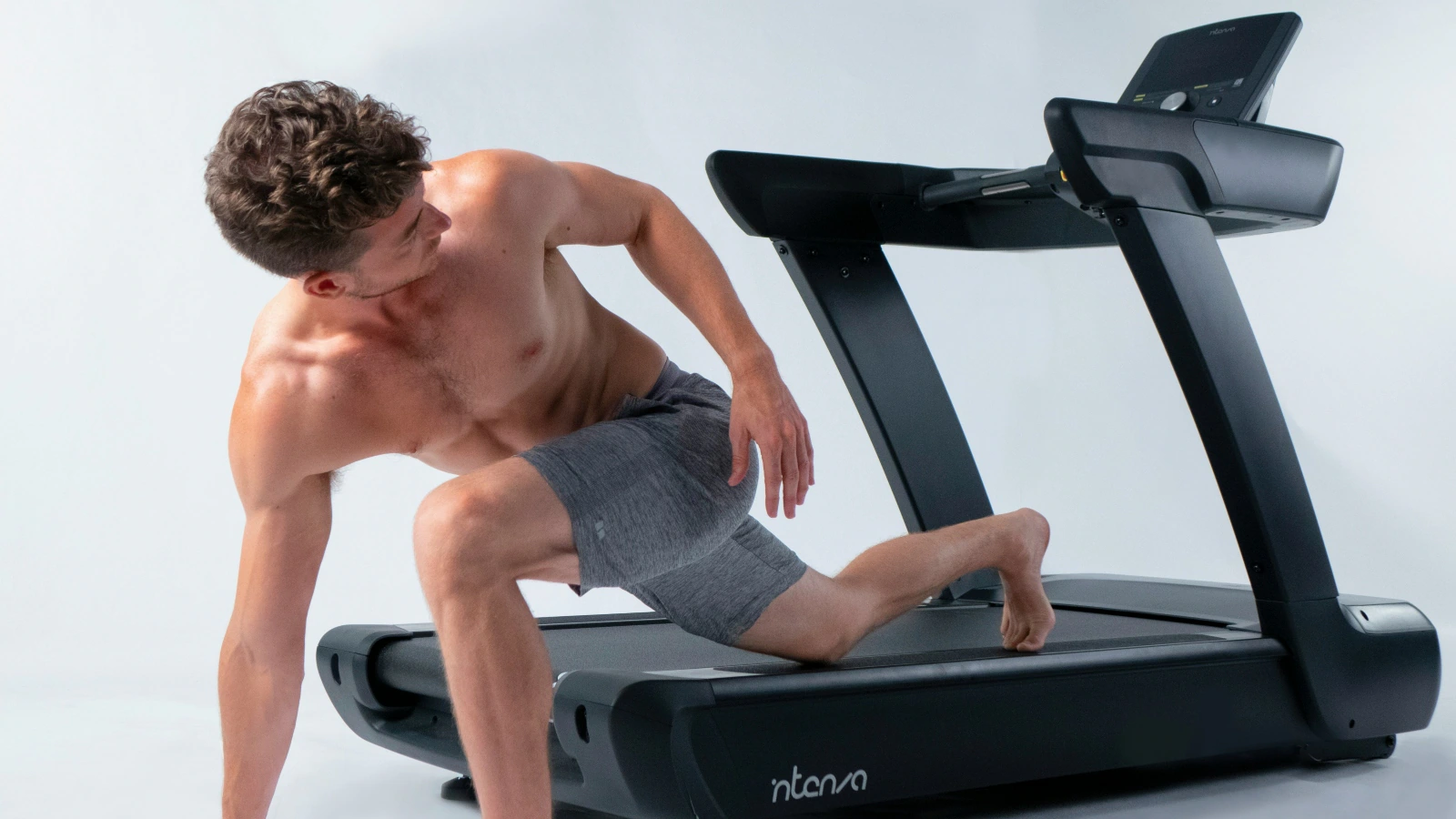 Five Easy Mobility Exercises To Retain Your Bone Strength After Turning 30 