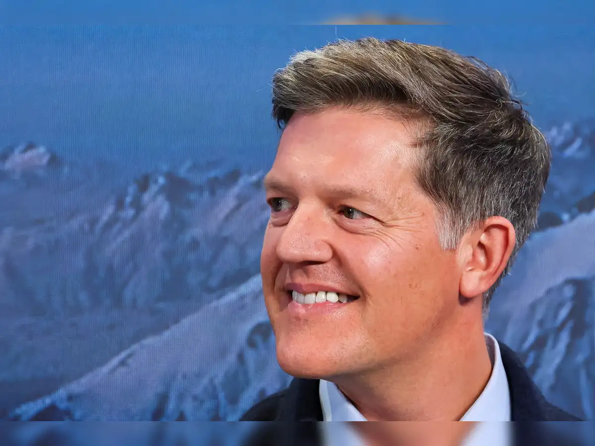 Sequoia Capital’s Roelof Botha steps down; Alfred Lin, Pat Grady to lead Silicon Valley VC firm