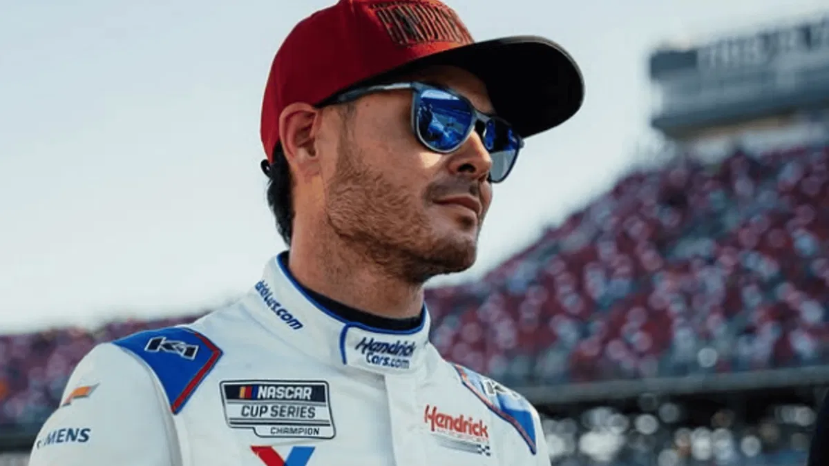 Kyle Larson Details Split-Second “Desperate” Call That Shaped His Championship Run