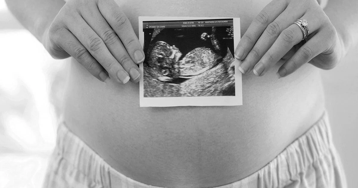 Govt, labor partners discuss maternity benefits for workers