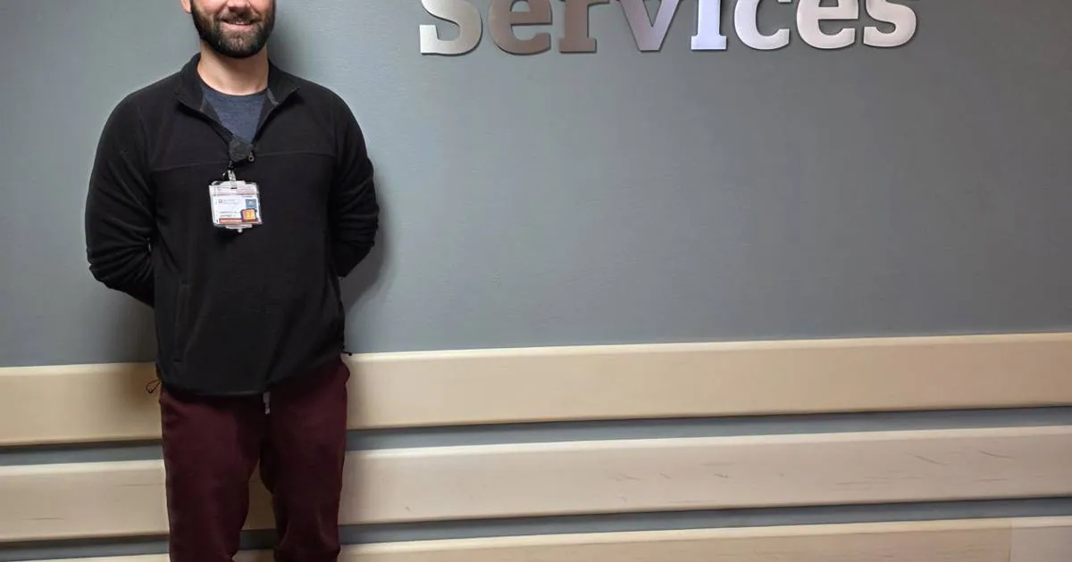 Joliet emergency medicine tech, veteran found new way to serve