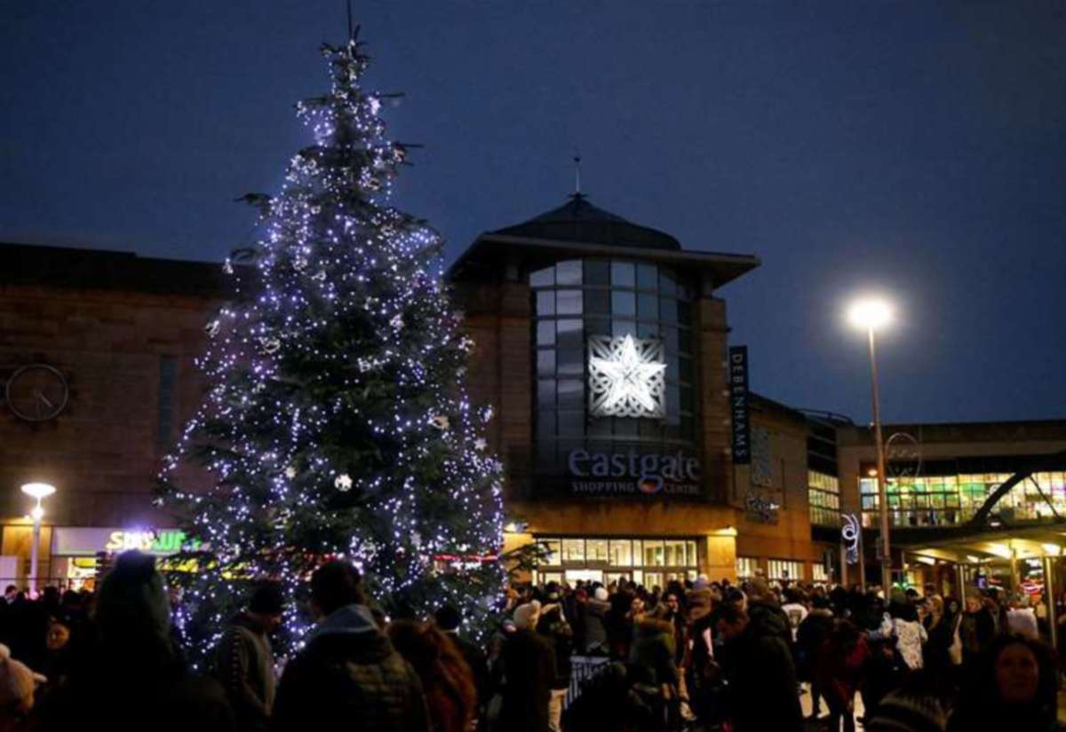 Special guest announced for Christmas light switch-on at Falcon Square