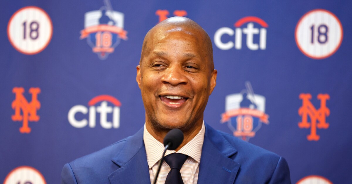 Trump pardons former Mets great Darryl Strawberry on past tax evasion, drug charges