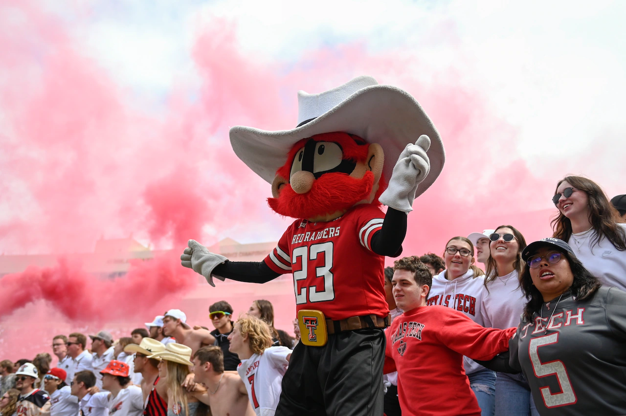 Where to watch #7 BYU vs. #8 Texas Tech football on ABC today, free YouTube TV alternatives