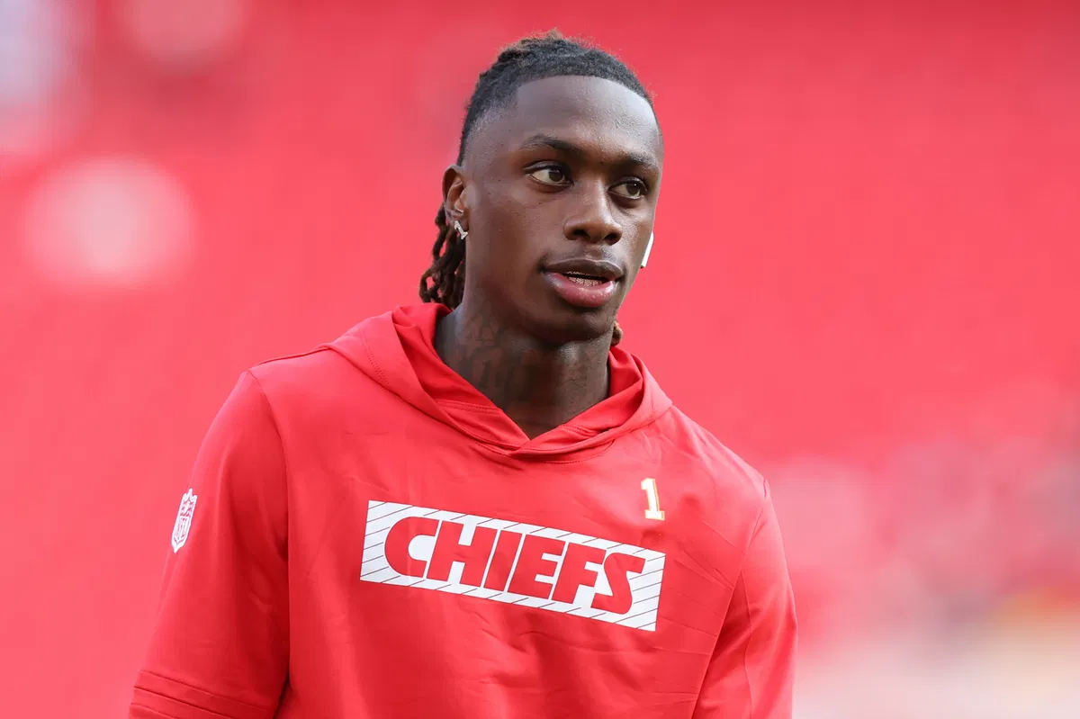 Chiefs WR Xavier Worthy Supports 61,000 Single Moms in Kansas City Inspired by His Own Journey