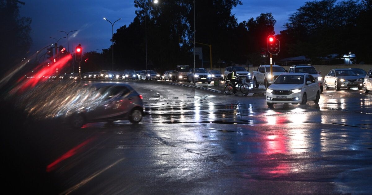 Flood Warning, Same Problems