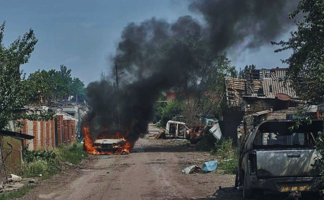 11,000 Russian Soldiers Surround Pokrovsk - Ukrainians in the City Fights for Survival