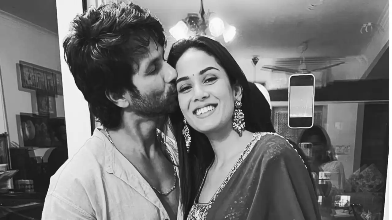 Shahid Kapoor Kisses Wife Mira Rajput In Throwback Pic From Karwa Chauth; Latter Reflects On Love, Dreams And Happiness