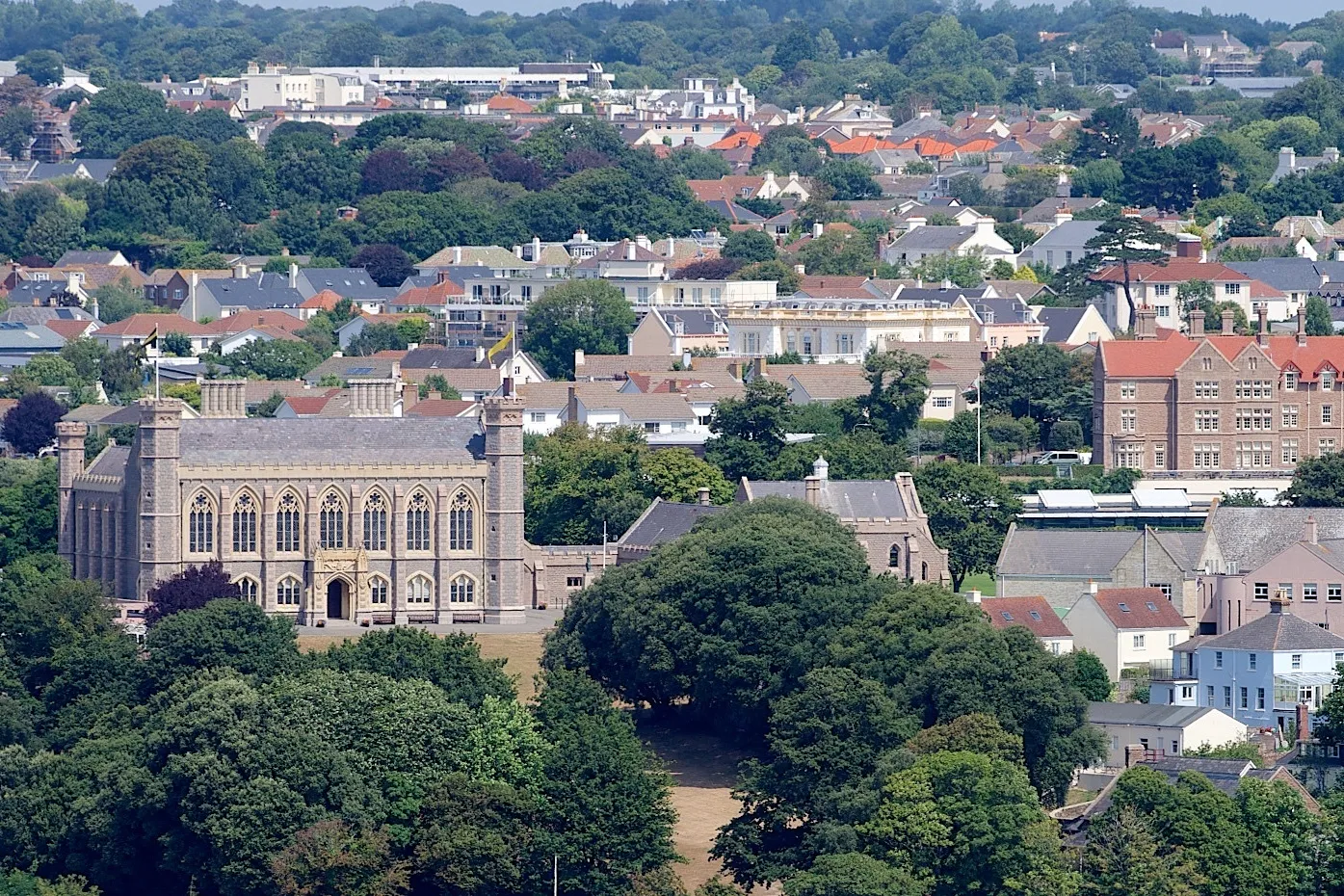 Victoria College to teach pupils about deepfake dangers following JEP investigation