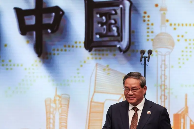 Chinese Premier Li derides trade restrictions, pledges to make global trade fairer