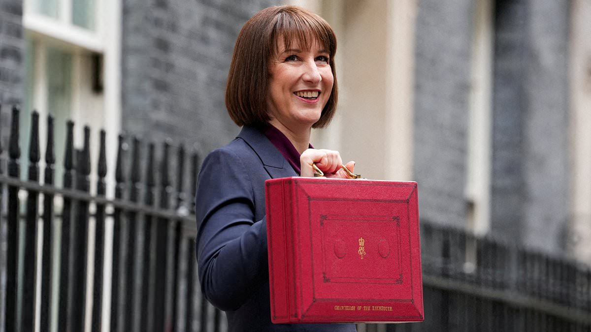 Reeves to target middle earners in £60bn tax bombshell as she bids to avoid 'fiscal doom loop'