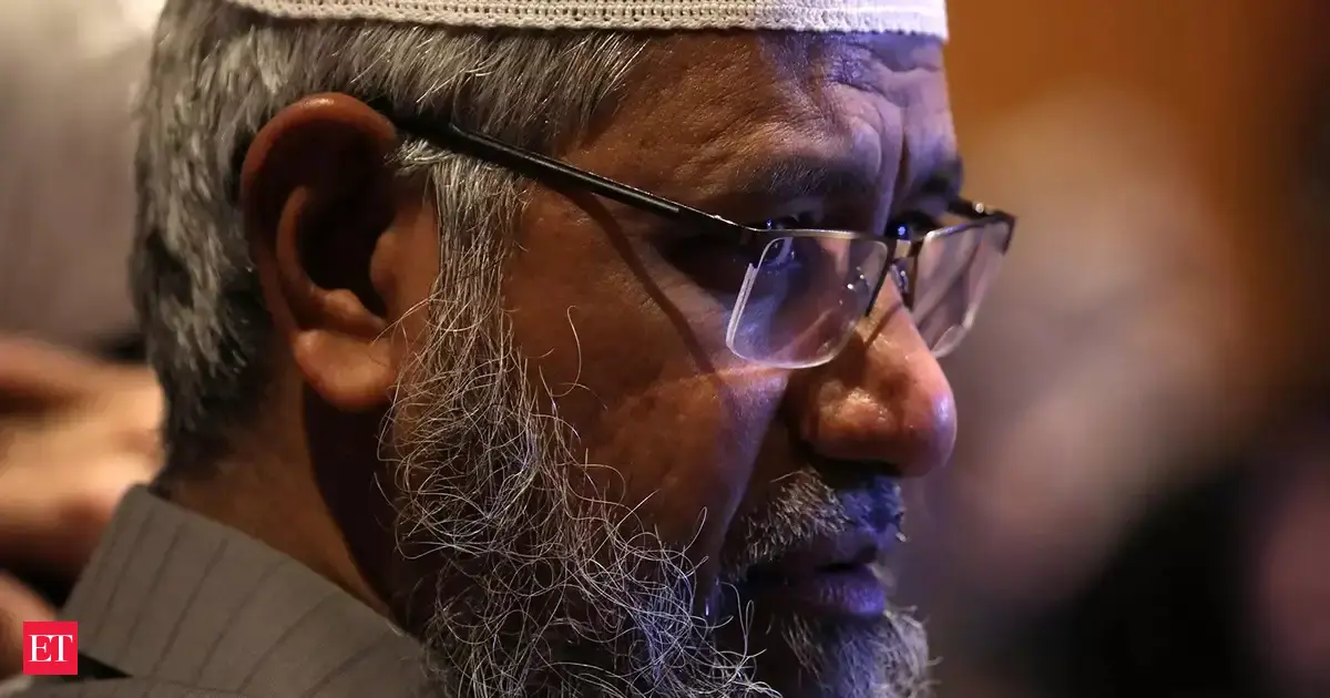 Interim government won't allow Zakir Naik to enter Bangladesh