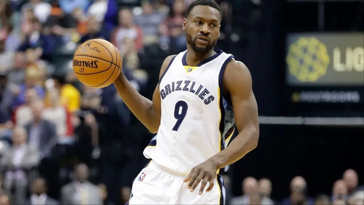 "This Gonna Hurt My Image": Former NBA Player Tony Allen Seen Handcuffed in New Footage of Detainment Protesting His Innocence Goes Viral