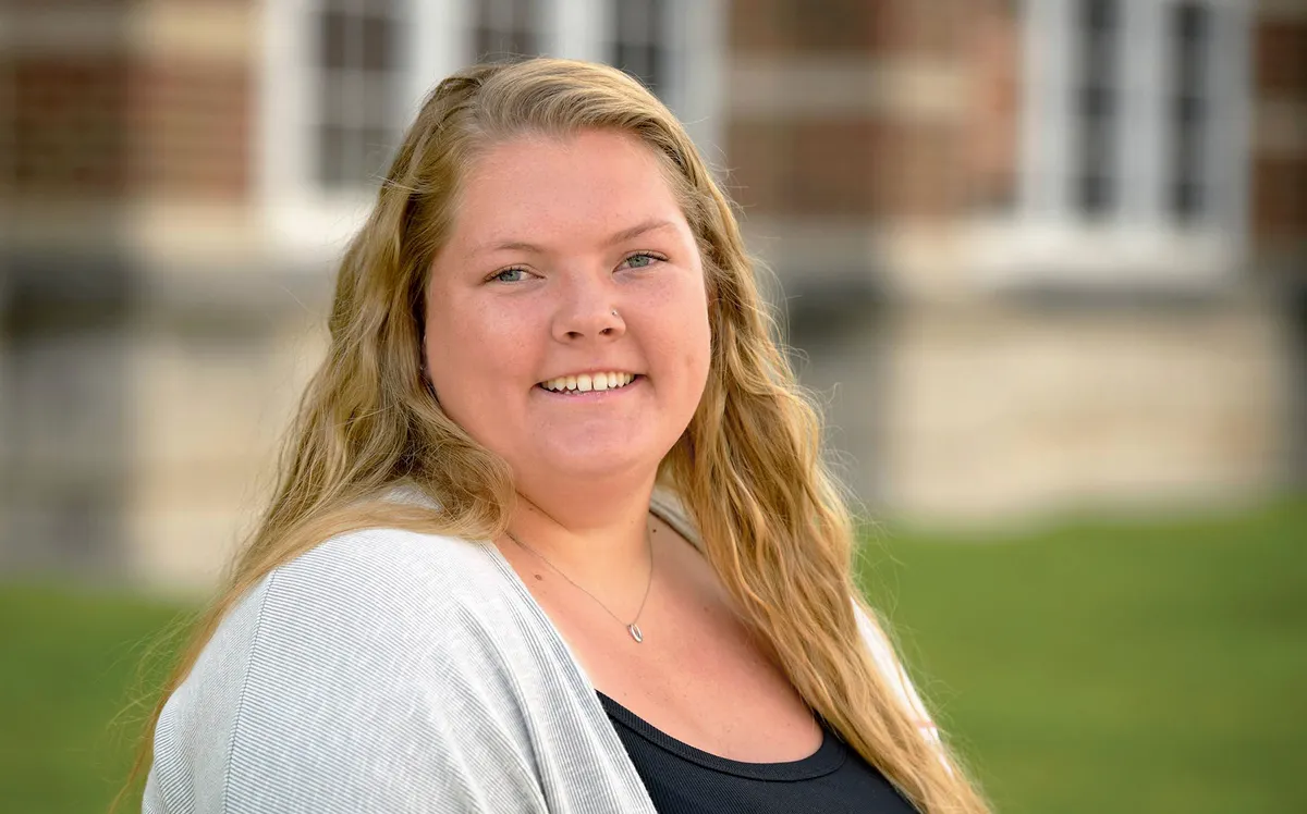 AHS names Sheridan Glashan Stenbeck as new head softball coach