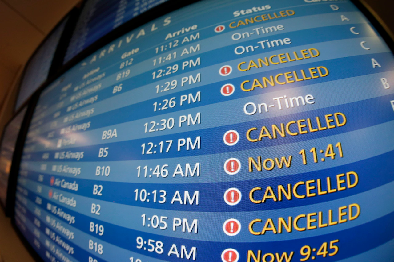 Flight cancelations at Detroit Metro near 100 for the weekend