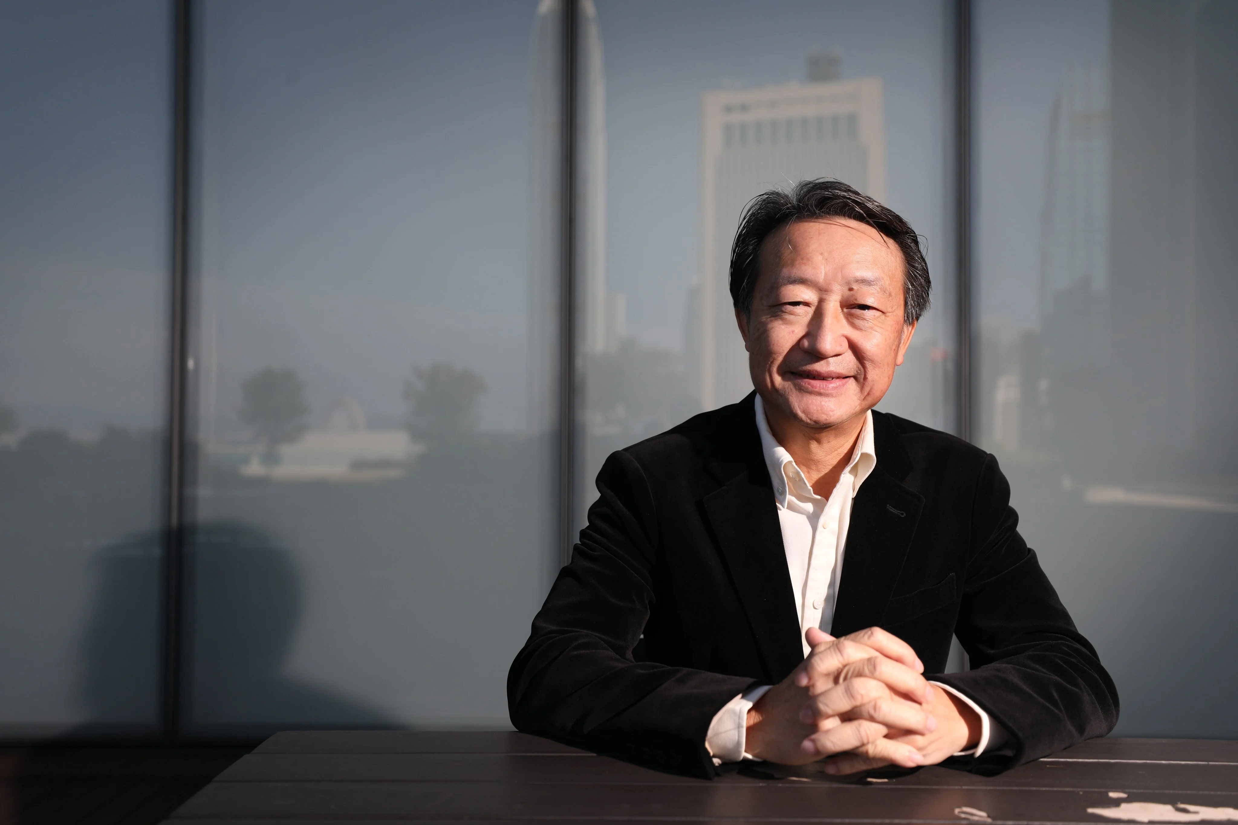 Hong Kong lawyer Ambrose Lam becomes 29th lawmaker to withdraw from Legco poll